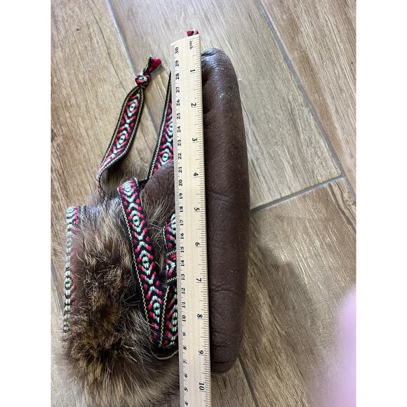 The needles Eye Handmade Animal Natural Fur Brown Moccasins Size 8 - Very Soft - Picture 7 of 14